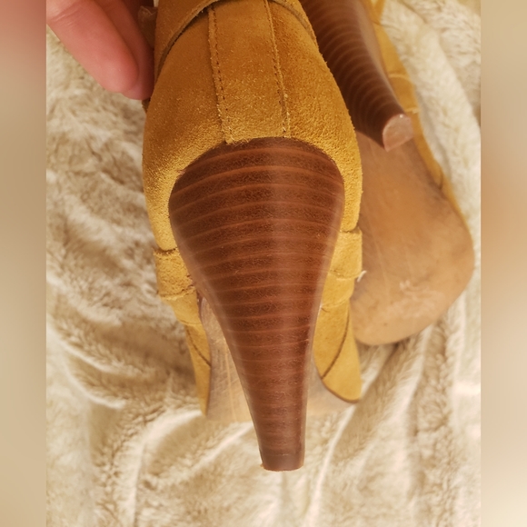 Nine West Sherpa Lined Cruzal1 Suede Boot 7M - Picture 3 of 9